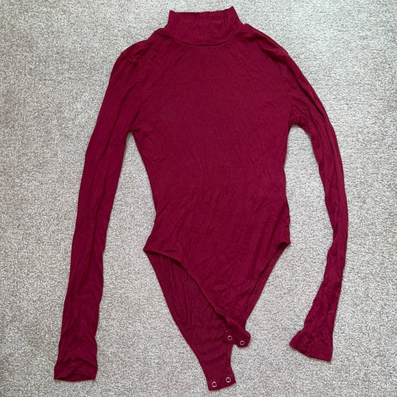 Forever 21 Tops - Forever 21 Dark Red Ribbed High Neck Long Sleeve Bodysuit Sexy